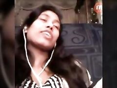 Desi Young College Girl On Clip Call - Wowmoyback